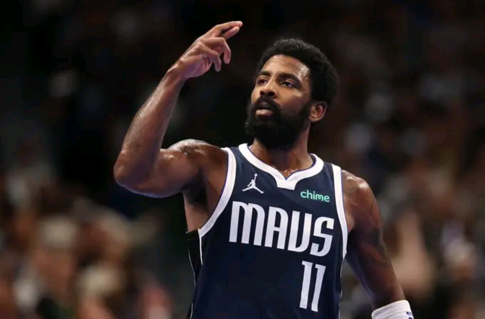 冲刺阶段达拉斯独行侠调整名单以备NBA季后赛，战术微调环节打磨，气氛紧张，赛程密集仍需轮换的简单介绍爱游戏网页版登录入口