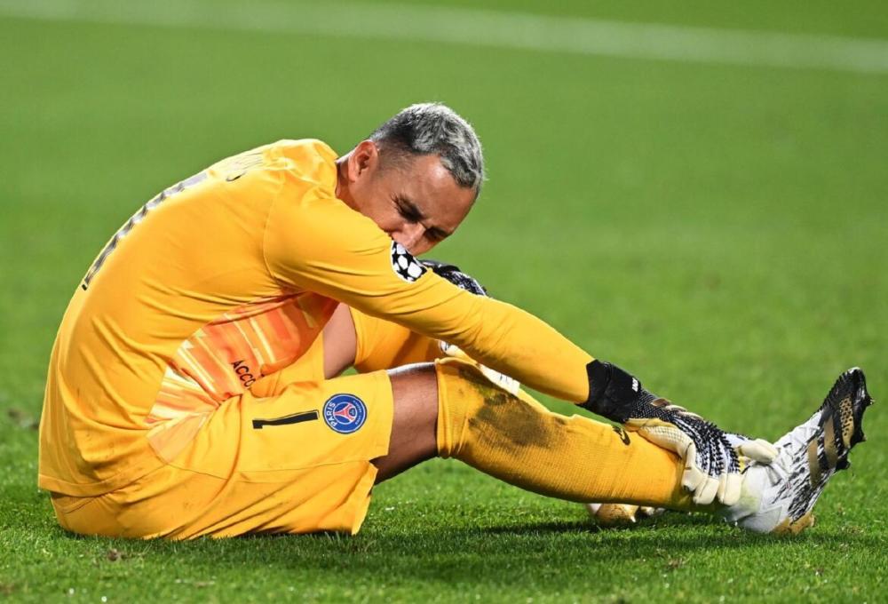 包含山东泰山冲刺阶段再遭质疑风云突变上海申花关键时刻完成体检之后，巴黎圣日耳曼集结日止住颓势的词条